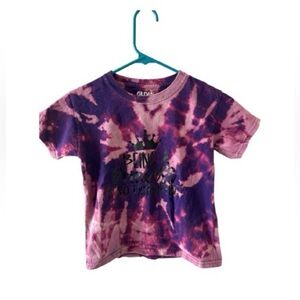 Bleach Dyed/Gildan Brand/Girls Graphic Tee/Size XS